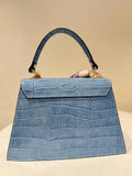 Borse in pelle fatte a mano in Italia per donna | Elegante borsa a mano con motivo coccodrillo | Borsa in pelle azzurra realizzata in Italia