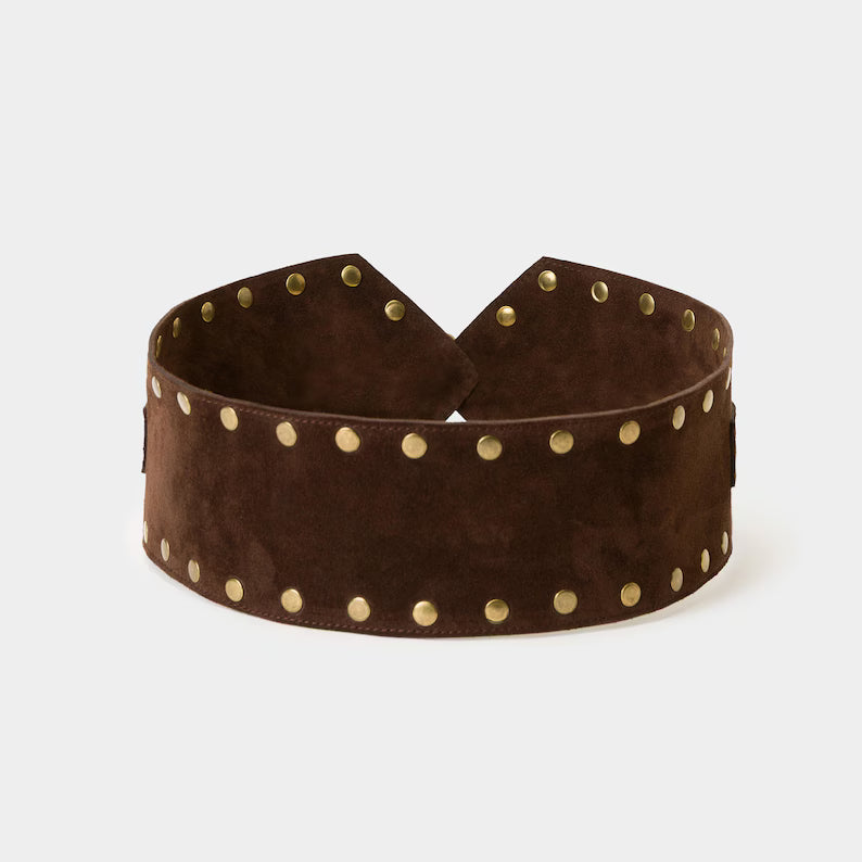 Cintura corsetto larga in pelle scamosciata, cuoio marrone scuro con borchie, fibbia color oro antico