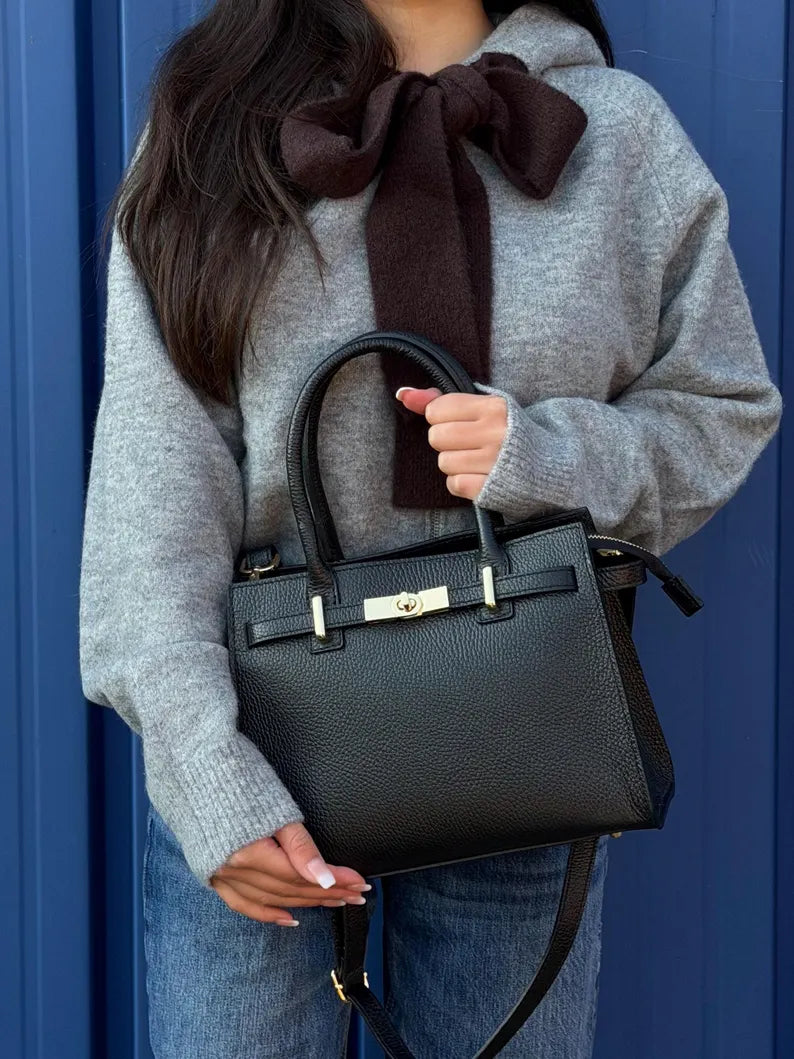 Borsa in Vera Pelle Togo fatta a mano, Genuine Togo Leather Bag – Made in Italy with Shoulder Strap and Gold Accessories