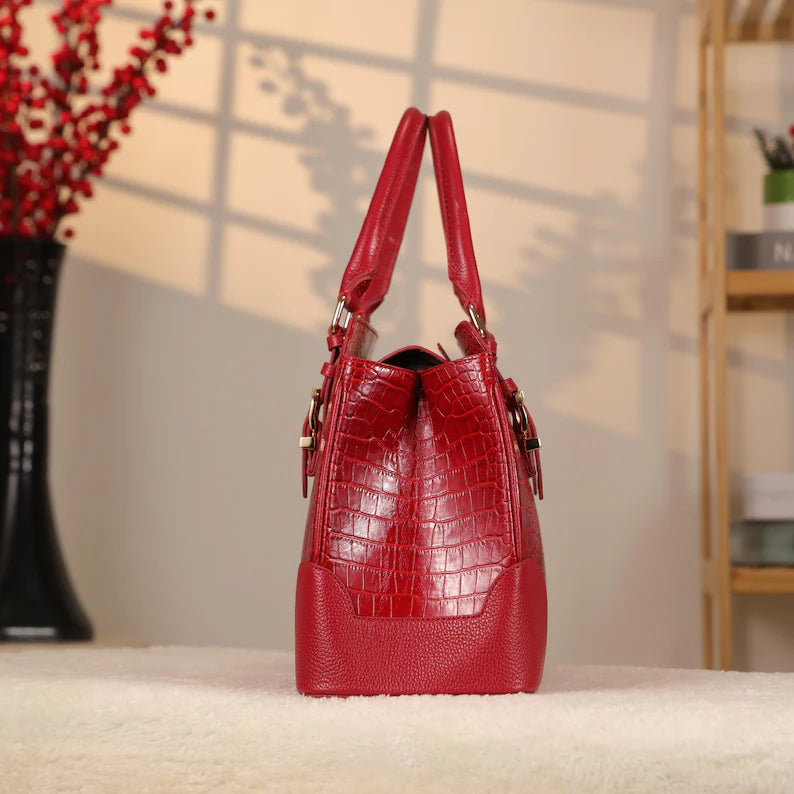 Borsa rossa in vera pelle di vacchetta con tracolla